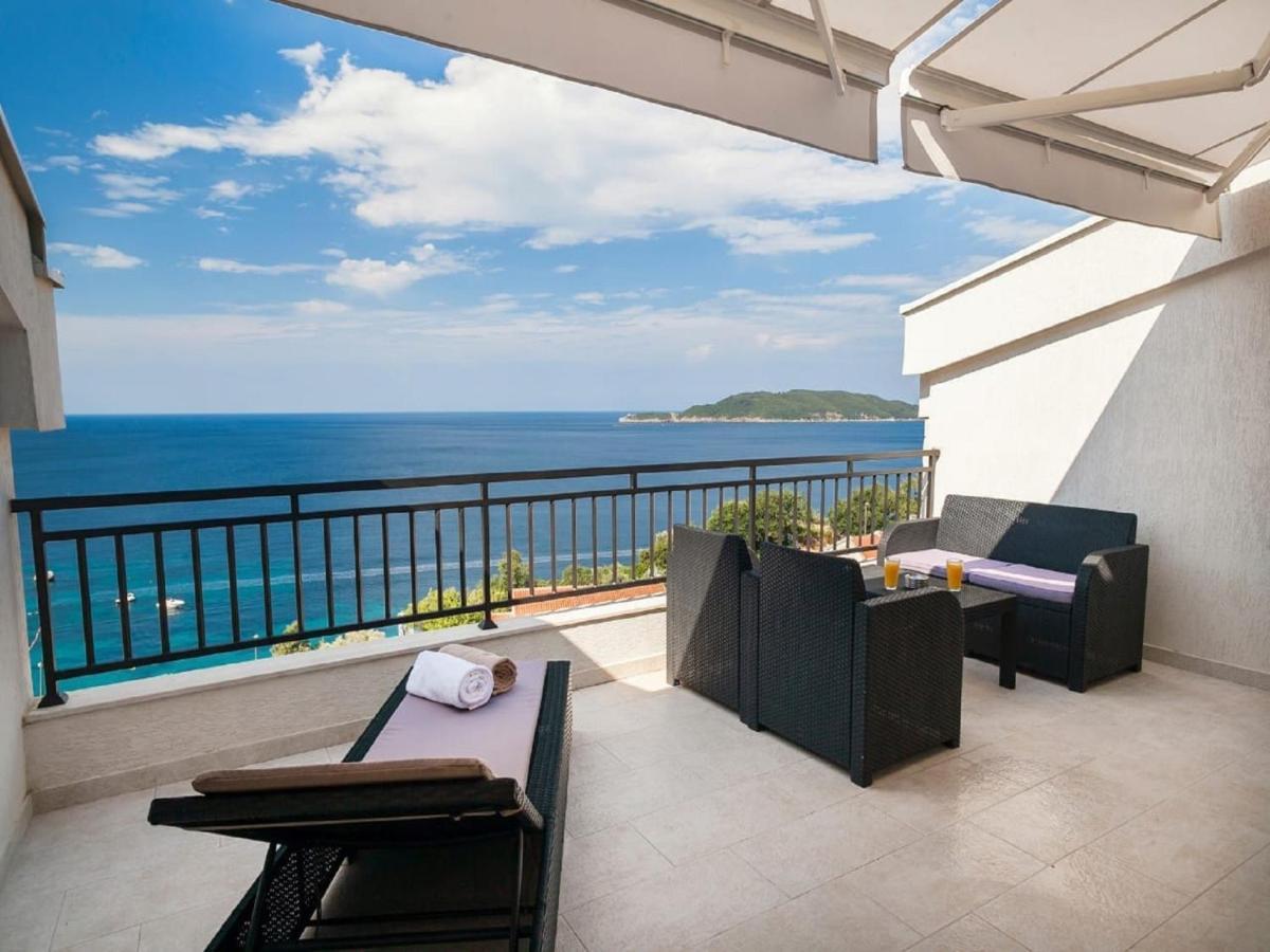 Villa Mona 2 Budva Room photo
